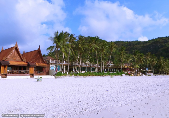 White, soft sand beach - Sunrise Beach - the largest and nicest on Koh Phangan
